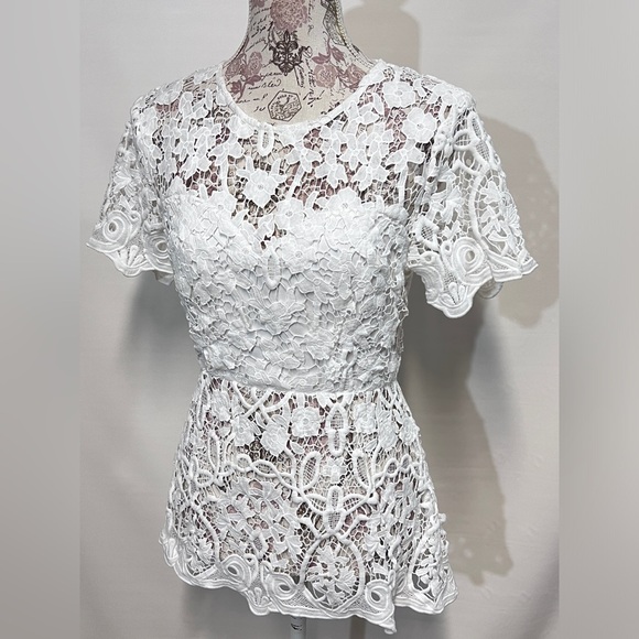 SHILLA White open lace peplum top size S. - Picture 4 of 14